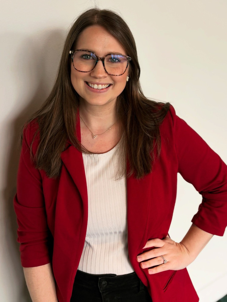Dr Caitlyn Stakeley